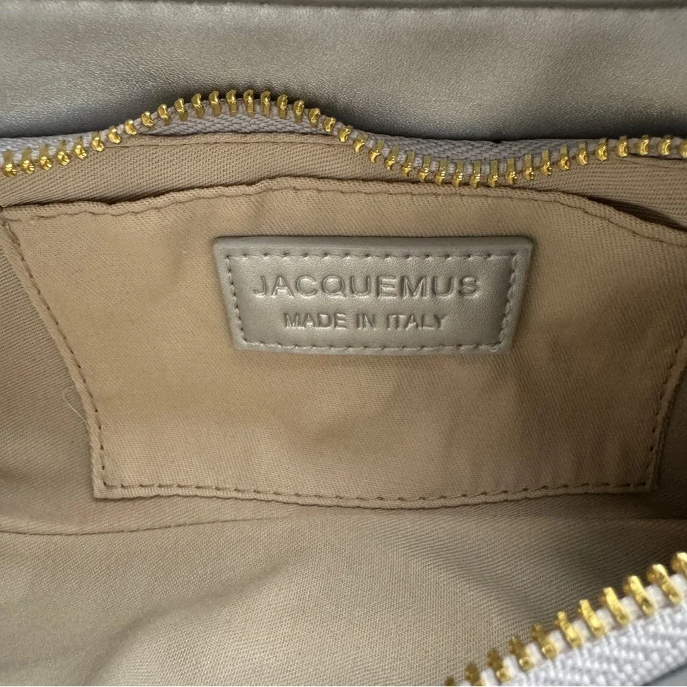 Jacquemus Le Bisou Perle Leather Silver Shoulder Bags - Picture 7 of 8